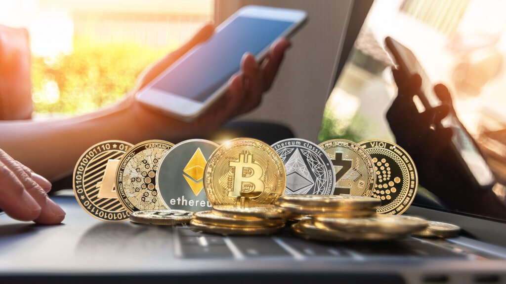 AI-powered learning on cryptocurrency trading platforms